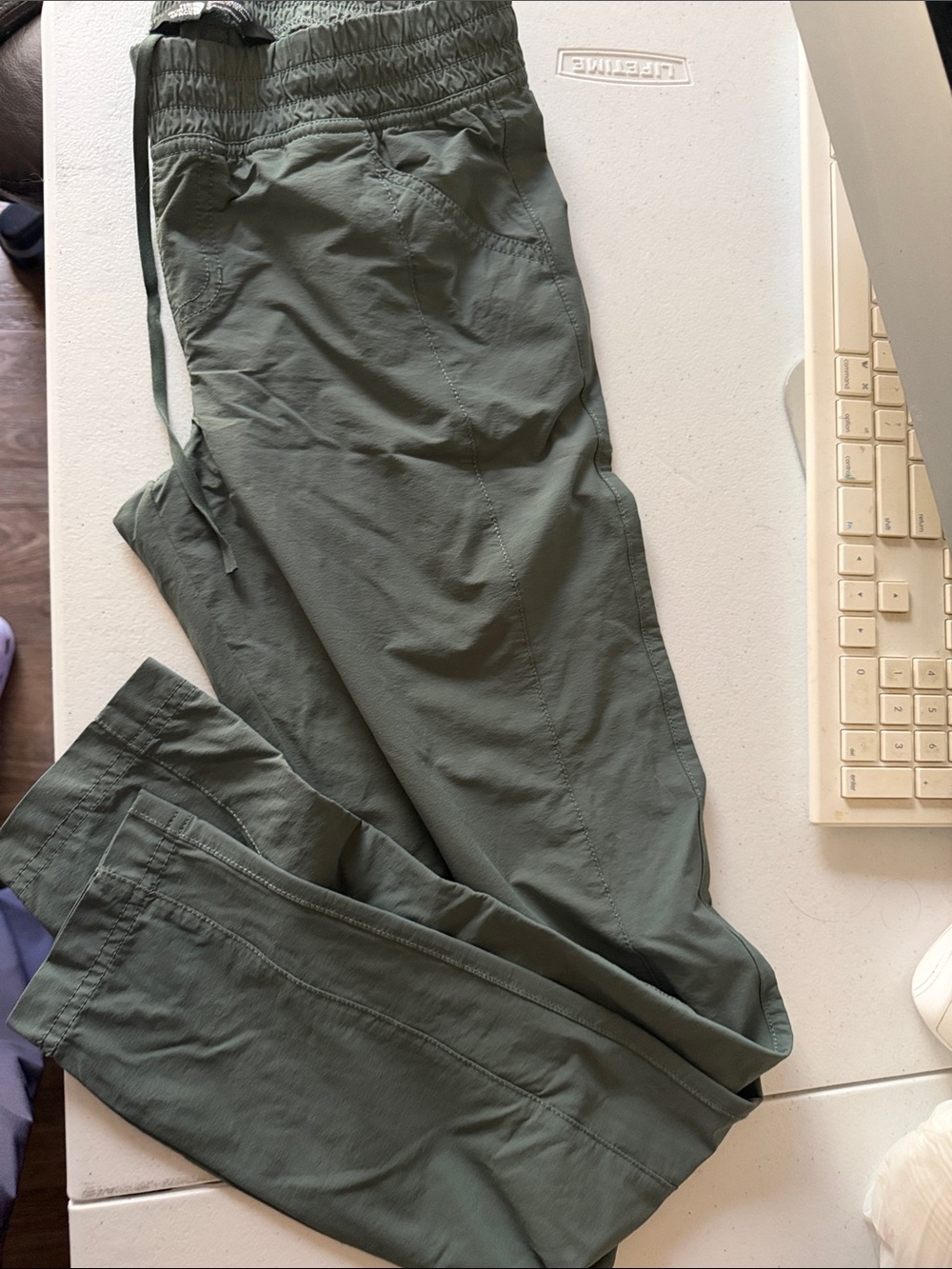 The North Face Women's Olive Drawstring Joggers